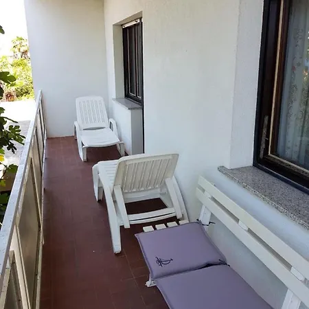 11 Ulica Drage Gervaisa Apartment *