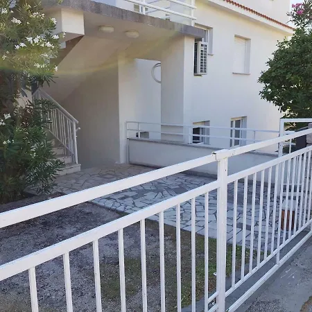 11 Ulica Drage Gervaisa * Crikvenica