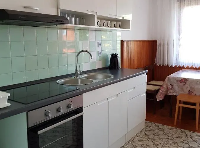 11 Ulica Drage Gervaisa Apartmán
